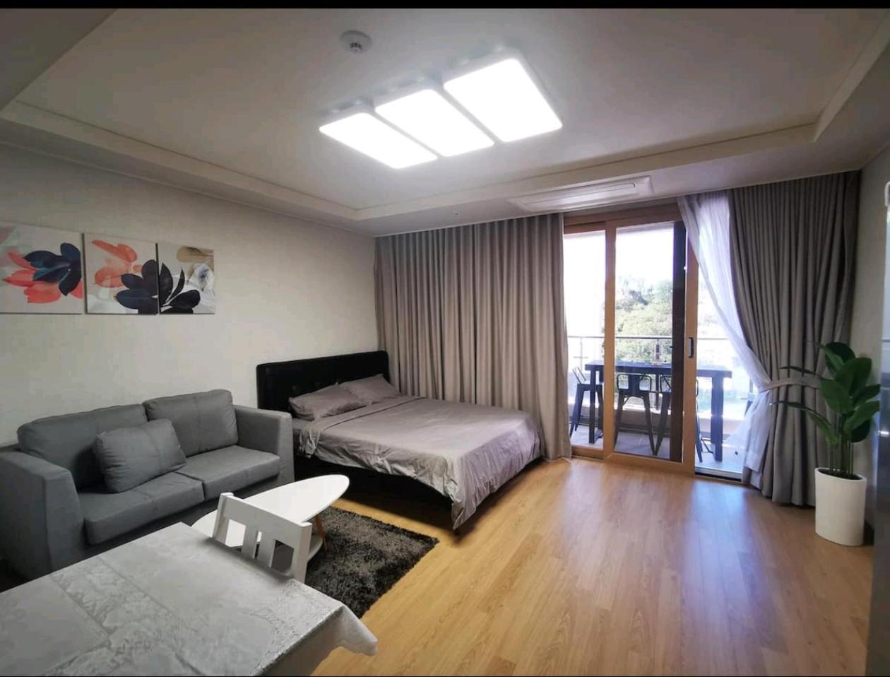 Condo In Clark Pampanga Beside Hilton Hotel And Casino Fort Stotsenburg Exterior photo